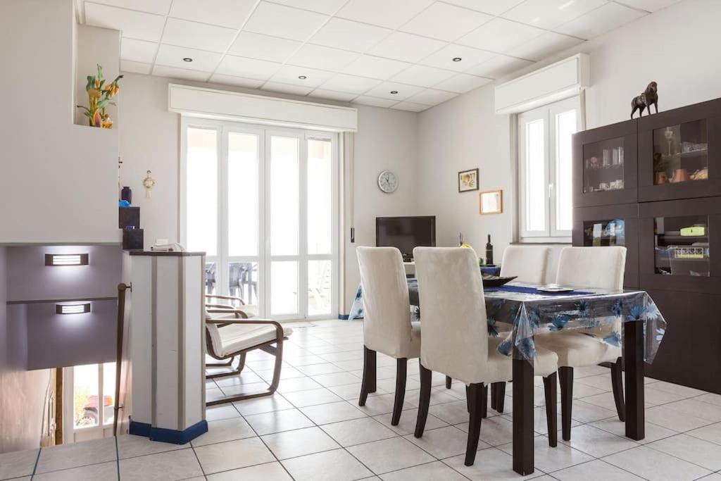 Willa La Casa Sul Mare Agnone Bagni Zewnętrze zdjęcie