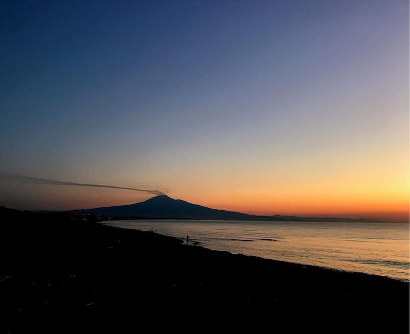 Willa La Casa Sul Mare Agnone Bagni Zewnętrze zdjęcie
