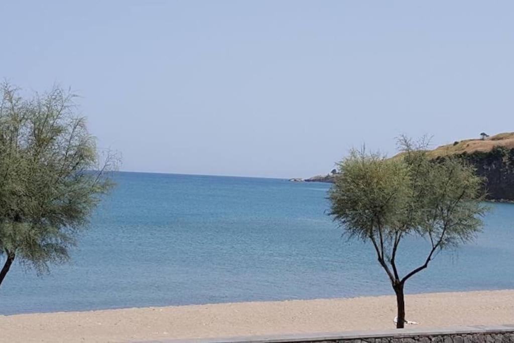 Willa La Casa Sul Mare Agnone Bagni Zewnętrze zdjęcie