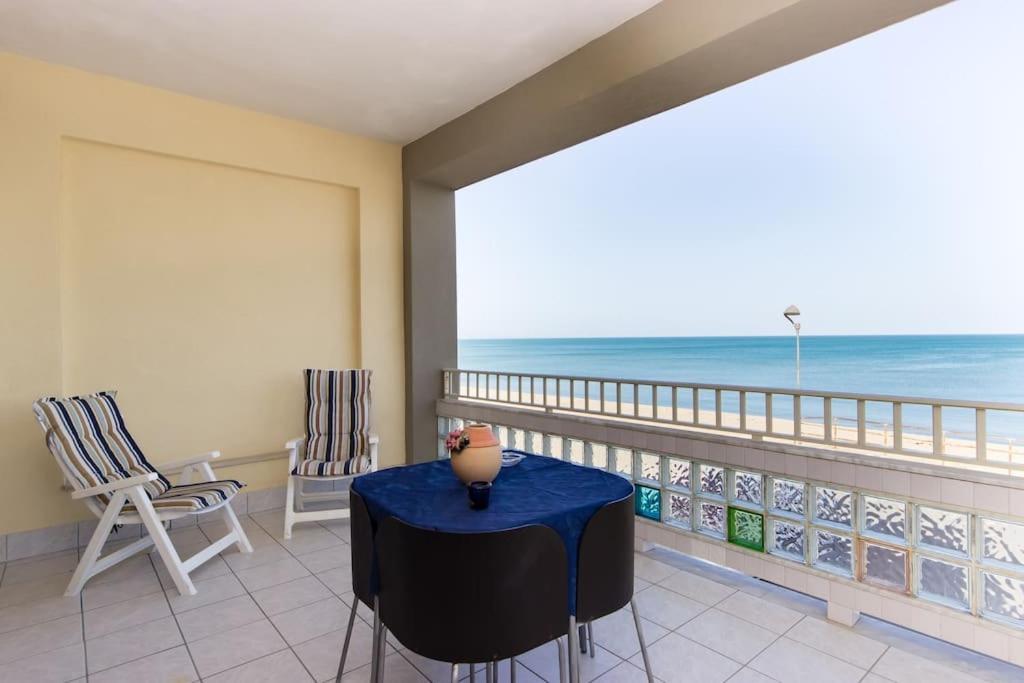 Willa La Casa Sul Mare Agnone Bagni Zewnętrze zdjęcie