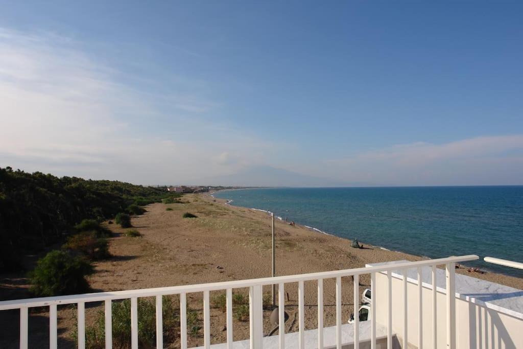 Willa La Casa Sul Mare Agnone Bagni Zewnętrze zdjęcie